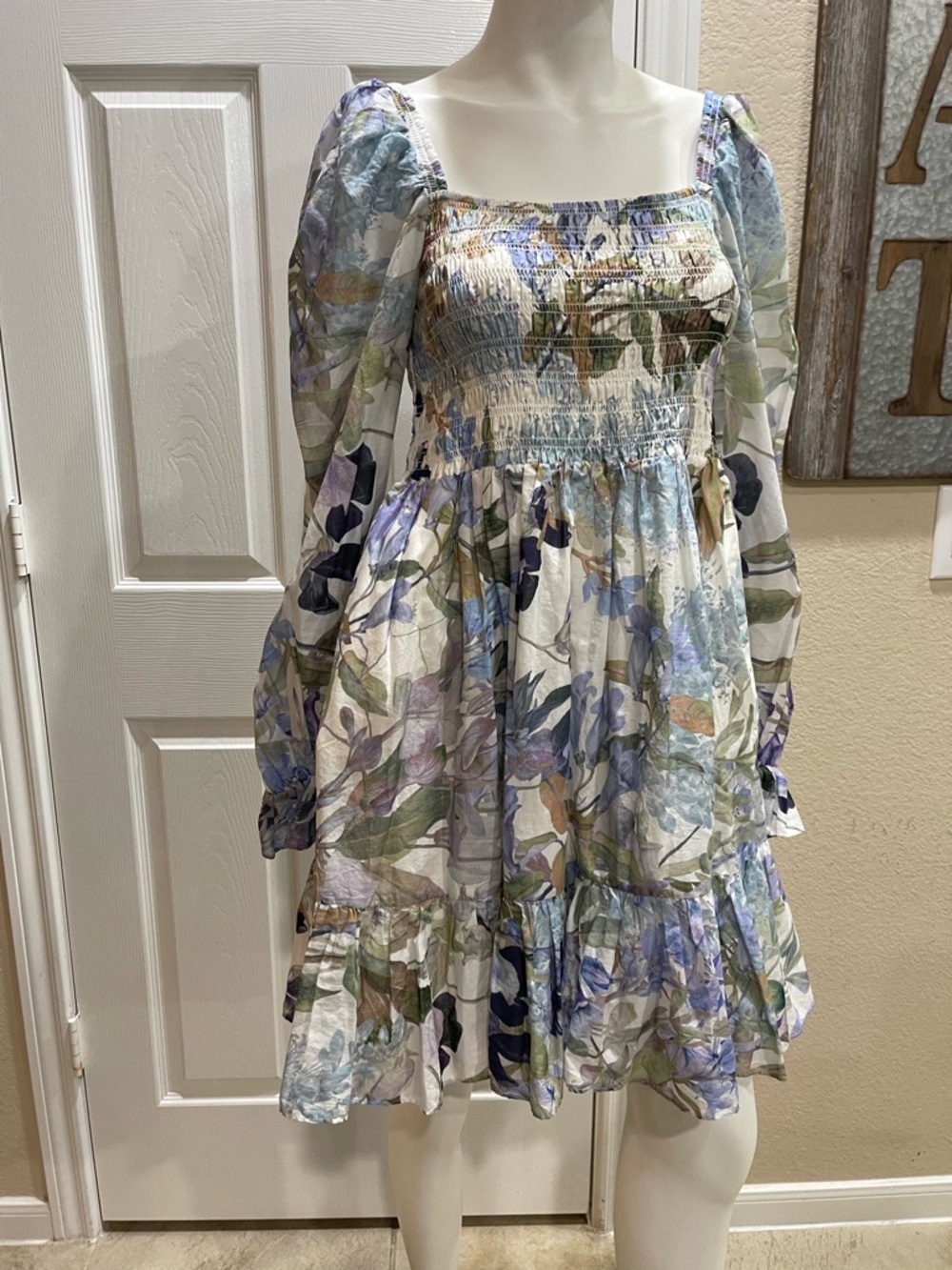 & Other Stories Smocked Mini Dress in Blue Dusty Floral Print Size 10 - Picture 6 of 10